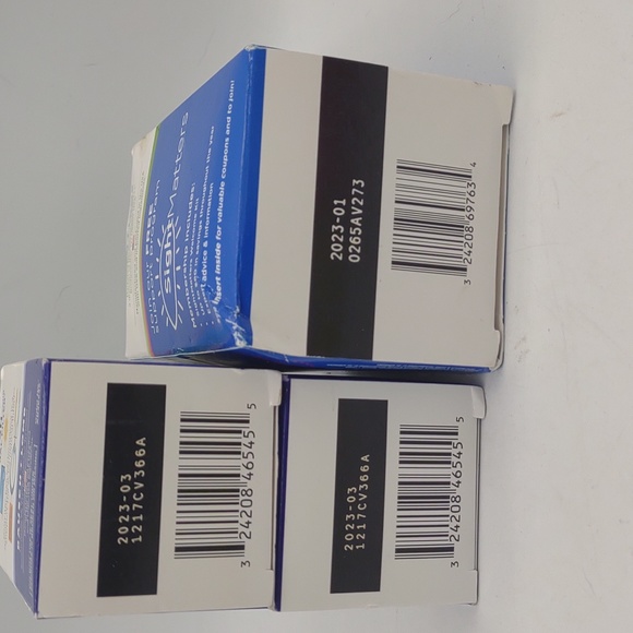 Bausch & Lomb eye bundle lot Ocuvite preservision Areds 2 2023 liquidation - Picture 6 of 6